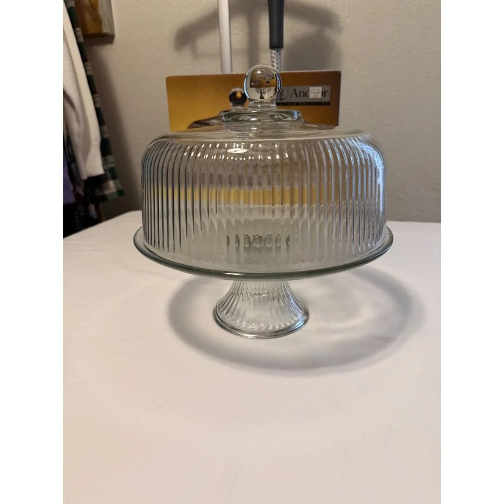 Anchor Hocking Platinum Collection Glass Cake Stand and Ribbed Dome Lid Set